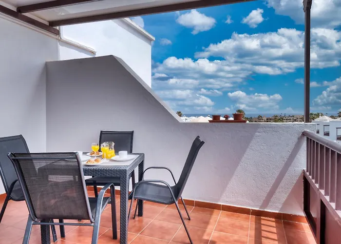 Casa Yare, Shared Pool, Air-con, Fast Wifi * Costa Teguise