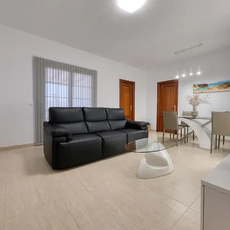 Casa Yare, Shared Pool, Air-con, Fast Wifi *
