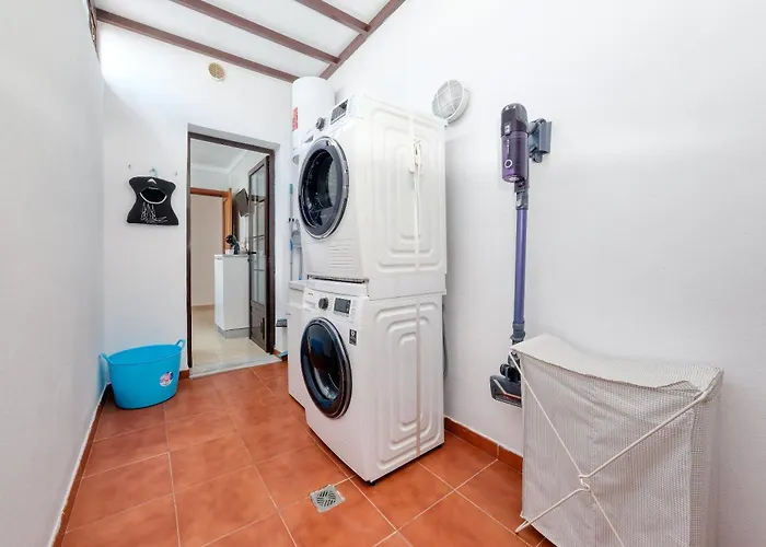 Casa Yare, Shared Pool, Air-con, Fast Wifi Ferienhaus *